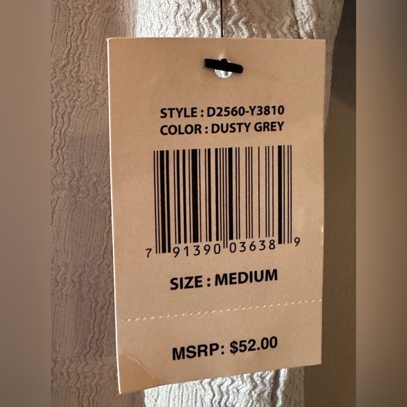 Saints Studio Light Gray Casual Textured Button-Down Shirt NWT M - Picture 4 of 6